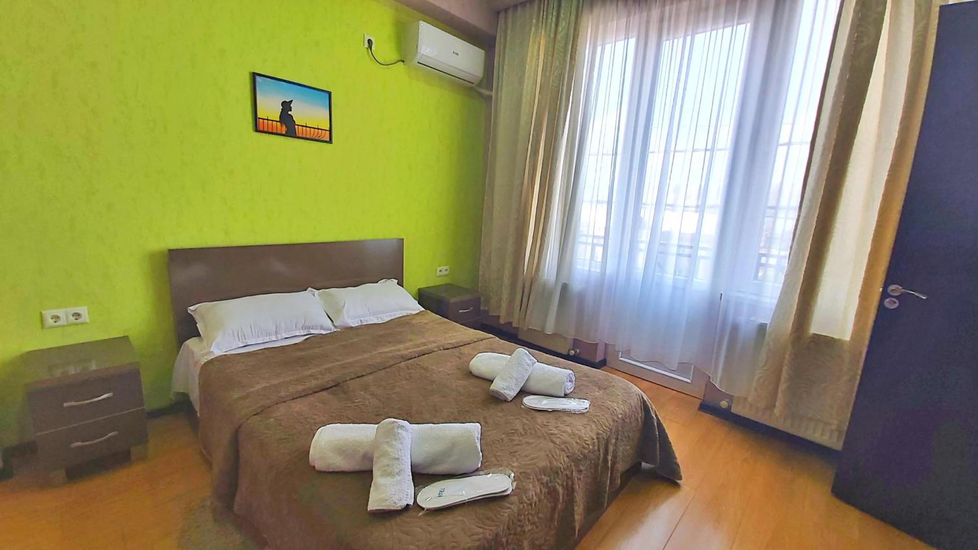 Gamarjoba Hotel Tbilisi Room photo